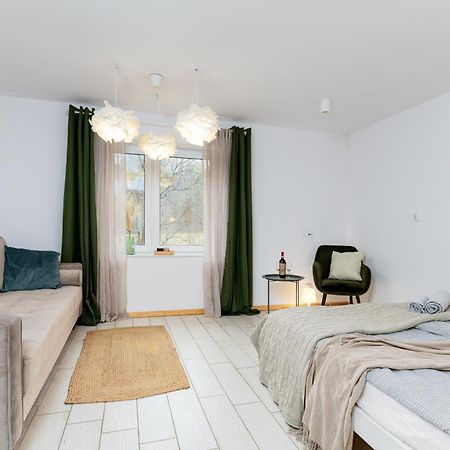 W Deski Dom Apartamenty Krzyzowa Esterno foto